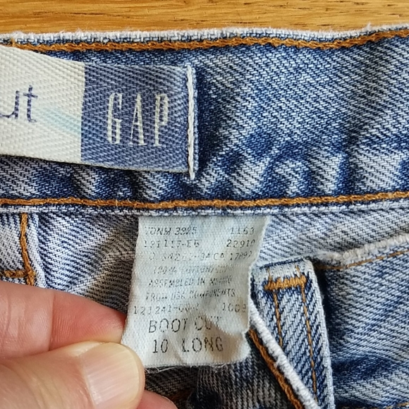 Gap vintage buttonfly cut off jean shorts - Picture 2 of 14